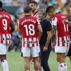 官方：情绪激动抗议吃到直红，毕包主帅巴尔韦德被禁赛4场